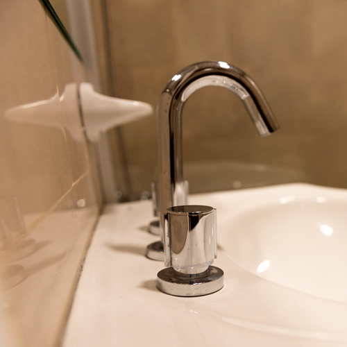 Baño Premium Hotel Moderno Necochea